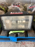 HD FLOOD LIGHT