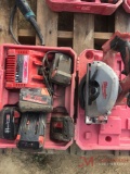 MILWAUKEE 18V CIRCULAR SAW, (4) BATTERIES, CHARGER AND CASE