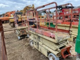 JLG SCISSOR LIFT