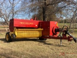 NEW HOLLAND 575 SQUARE BALER