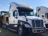 2011 FREIGHTLINER CENTURY CLASS TRUCK