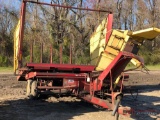 ...NEW HOLLAND 1038 AUTOMATIC BALE WAGON