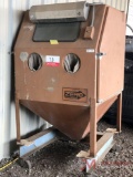 SAND BLASTING UNIT