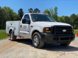 2005 FORD F350 XL S.D. SERVICE TRUCK