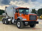 2015 MACK GU813 T/A MIXER TRUCK