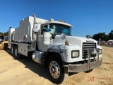 2002 MACK RD688S T/A LUBE TRUCK