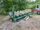 JOHN DEERE 8 ROW PLANTER