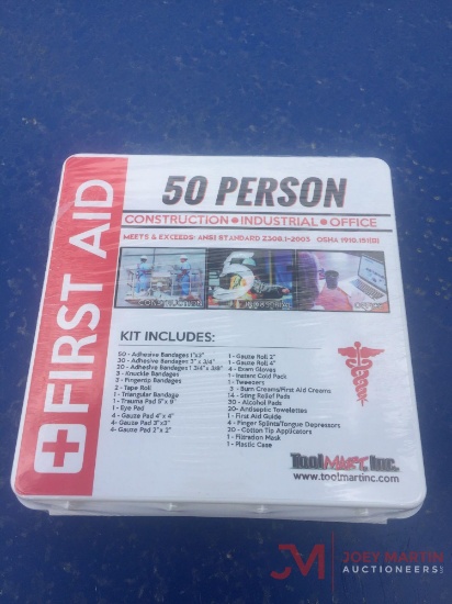 NEW 50 PERSON FIRST AID KIT