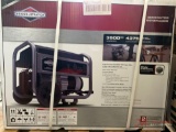 NEW BRIGGS AND STRATTON 3500W PORTABLE GENERATOR, 208CC, BRIGGS GAS ENGINE, 30AMP, 120V