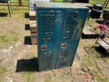 METAL 2 DOOR LOCKER