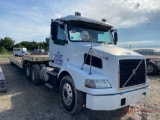 -PACKAGE- 2011 VOLVO T/A DAY CAB TRUCK TRACTOR, VOLVO D13 425 ENGINE, E/F 10 SPD TRANS, 401,032