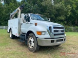 2004 FORD F-650 XLT SUPER DUTY SERVICE TRUCK