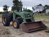 JOHN DEERE 2240 TRACTOR