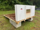 11' STEEL FLAT BED W/ SIDE MOUNT TOOL BOX AND GOOSENECK HITCH