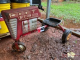 WESTERN FLYER ANTIQUE TRACTOR