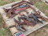 NUMEROUS CULTIVATOR SHANKS