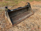 CAT 4-IN-1 SKID STEER BUCKET