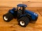 NEW HOLLAND TJ375 (AGES 8+)