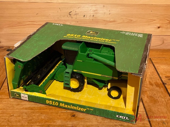 ERTL JOHN DEERE 9510 MAXIMIZER, 1:28 SCALE (AGES 3 & UP)
