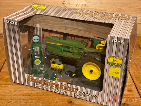 JOHN DEERE RESTORATION TRACTOR MODEL 4020