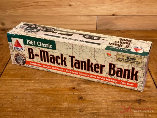 LIBERTY CLASSICS CITGO CORPORATION 1940 FORD TANKER BANK (AGES 8+)
