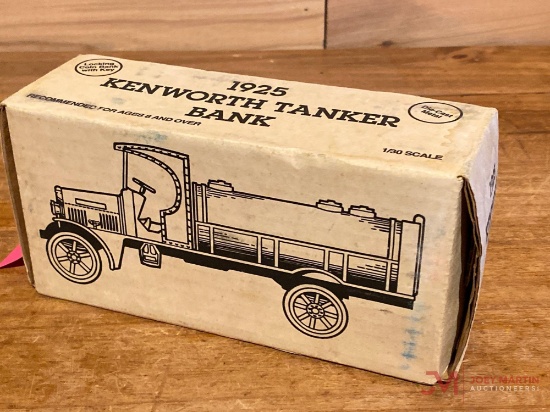 ERTL 1925 KENWORTH TANKER BANK MOBILE GAS (AGES 8+)