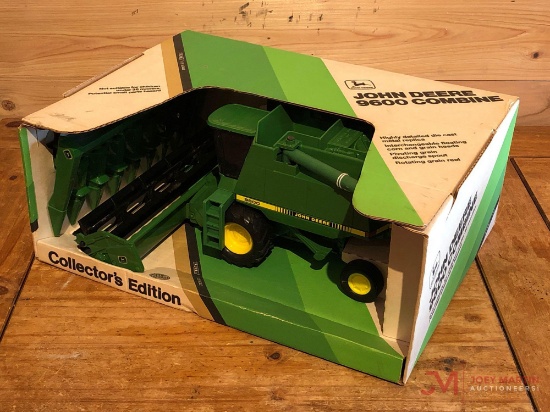 JOHN DEERE 9600 COMBINE