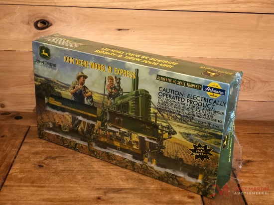 JOHN DEERE MODEL "B" EXPRESS TRAIN SET