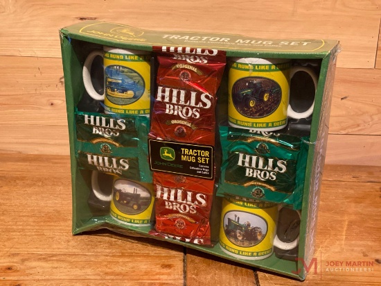 JOHN DEERE TRACTOR MUG SET