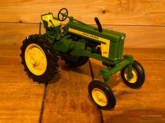 JOHN DEERE 2003 "75 YR SPECIAL EDITION" MODEL 620, OUT OF BOX