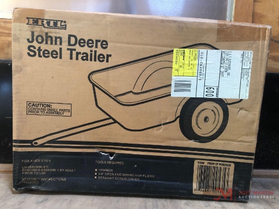 ERTL JOHN DEERE STEEL TRAILER (IN ORIGINAL BOX)