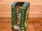 JOHN DEERE 1950 LIMITED EDITION COIN BANK GAS PUMP (AGES 8+)