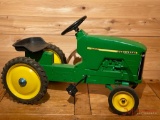 JOHN DEERE 8400 PEDAL TRACTOR