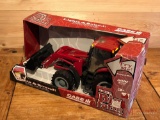 ERTL CASE IH LIGHTS & SOUND TRACTOR W/ LOADER