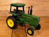 ERTL JOHN DEERE ROW CROP TRACTOR