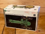 PRECISION CLASSICS JOHN DEERE UNSTYLED MODEL B TRACTOR