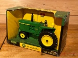 JOHN DEERE 3020