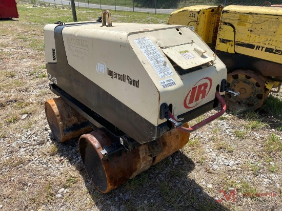 2001 INGERSOL RAND TC13 TRENCH COMPACTOR