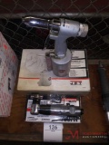 (2) NEW INGERSOLL RAND ANGLE AIR DRILLS, (2) NEW JET AIR RIVETERS