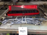 METRIC WRENCHES, 1/2