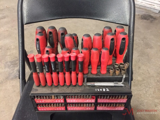 SCREW DRIVER SET