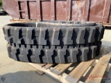 (1)NEW RUBBER TRACK