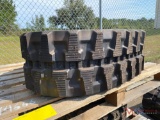 (1) NEW RUBBER TRACK