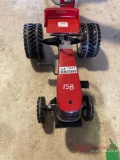 CASE TOY PEDAL TRACTOR