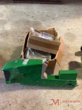 JOHN DEERE PEDAL TRACTOR (PARTS MISSING)