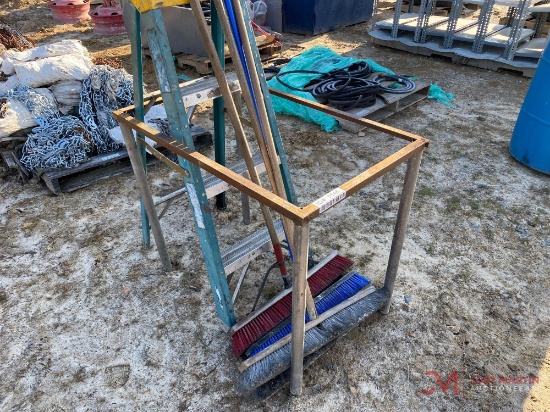 4' WERNER STEP LADDER, (4) PUSH BROOMS, METAL RACK