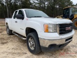 2011 GMC 2500 HD PICKUP TRUCK