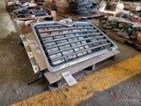 PALLET OF VARIOUS TRUCK PARTS