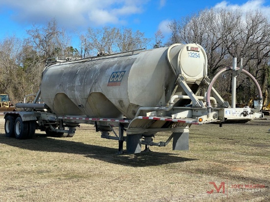 2005...HEIL 42' X 96" T/A ALUMINUM PNEUMATIC DRY BULK TANK TRAILER