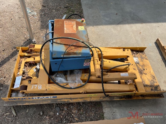 2012 CAR-O-LINER ELECTRIC OVER HYDRAULIC BENCH RACK